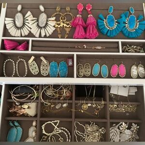 Kendra Scott favorites
